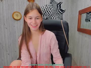 webcam girl shy__mia capture image #793925