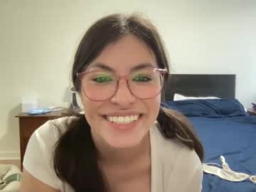 webcam girl itsarielford capture image #4875250