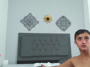 webcam couple alpha_and_omegaxx capture image #2561207
