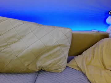 webcam girl juicy_peach88 capture image #4193981