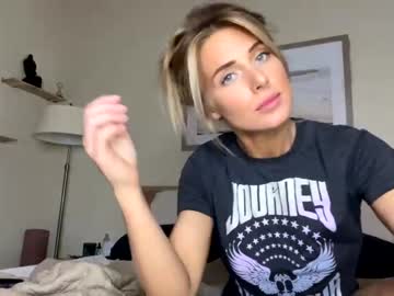 webcam girl theselina_kyle capture image #1462208