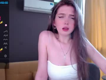 webcam girl small_blondee capture image #2526905