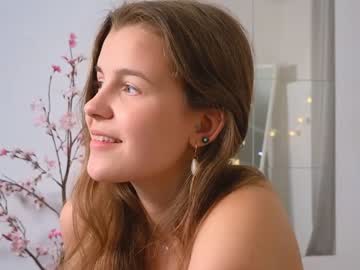 webcam girl eli_sun capture image #5157882