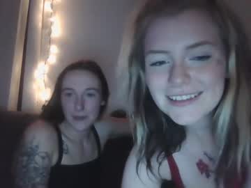 webcam girl kristycreme capture image #2437774