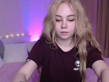webcam girl little__princesss1 capture image #1398267