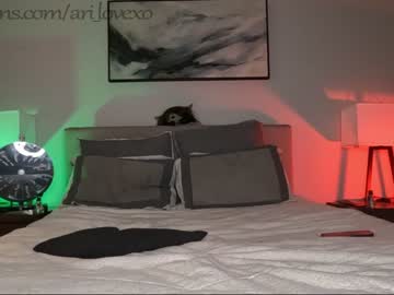 webcam couple ari_lovexo capture image #4405936