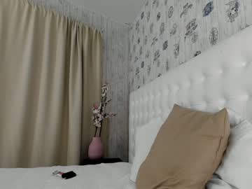 webcam girl tia__moon capture image #61007