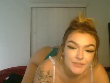 webcam girl emilynoah00 capture image #2314451