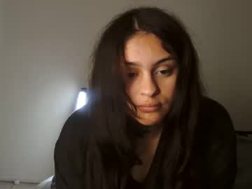 webcam girl prettyyyyx0xo capture image #5510467