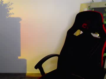 webcam girl shy_blondiee capture image #5229560