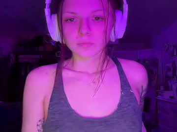 webcam girl ultravioletts capture image #5595992