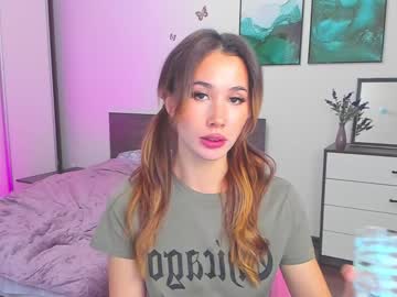 webcam girl kriss_muv capture image #3681109