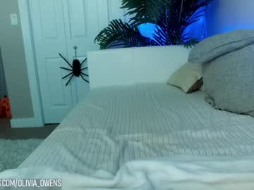 webcam girl oliviaowens capture image #4102604