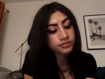 webcam girl adrianajodye capture image #4690458