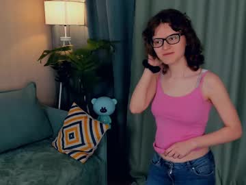 webcam girl odettechurchwell capture image #5626575