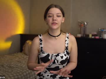 webcam girl coyness_geneva capture image #2050258