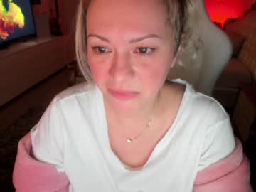 webcam girl kiradivine capture image #2031653