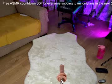 webcam girl naughtyrider69 capture image #3480756