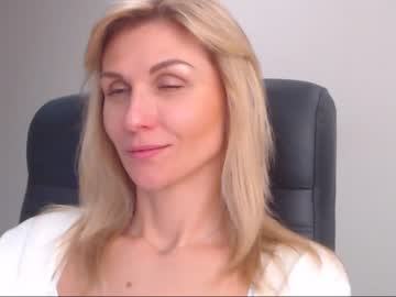webcam girl lady_ada capture image #199524