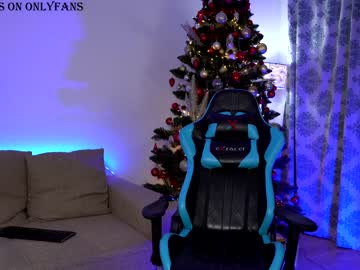 webcam girl naughtyrider69 capture image #1229352