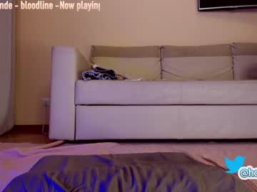 webcam girl hollyextra capture image #4013361