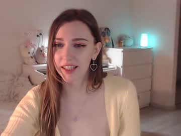 webcam girl uwuxo capture image #1608731