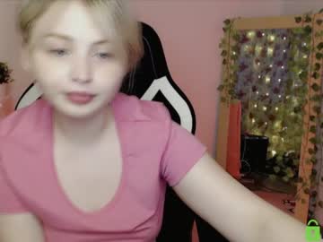webcam girl shy_blondiee capture image #5336006