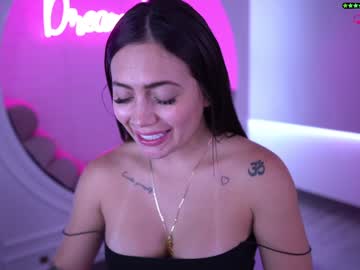 webcam girl ashlyeroberts1 capture image #806626