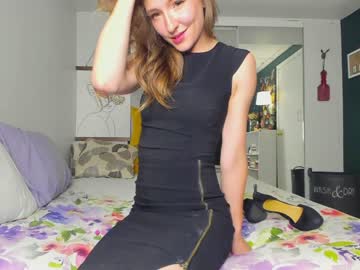 webcam girl innocentprovenguilty capture image #2896592