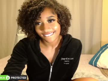 webcam girl pursueme_ capture image #147097