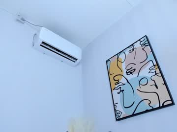 webcam girl eileen_fosterr capture image #1343132