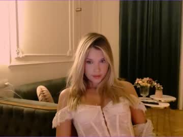 webcam girl bitter_moon capture image #4933035