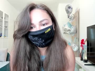 webcam girl leyla_on_sport capture image #3636060