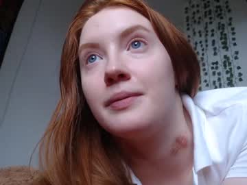 webcam girl dominiquemystique capture image #2019030