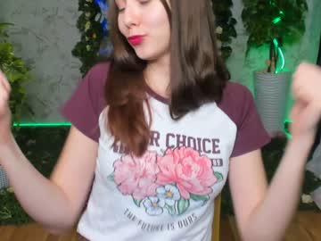 webcam girl carolineprise capture image #1080152