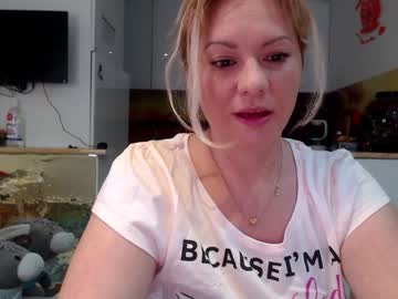 webcam girl kiradivine capture image #2884087