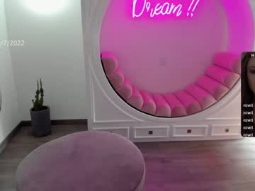 webcam girl ashlyeroberts1 capture image #3189457