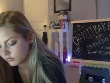 webcam girl charlitbaker capture image #1027917