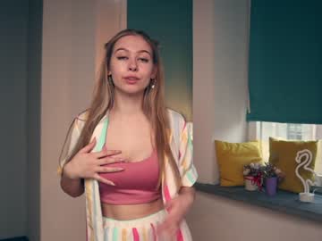 webcam girl aleksa_cutie capture image #1825352