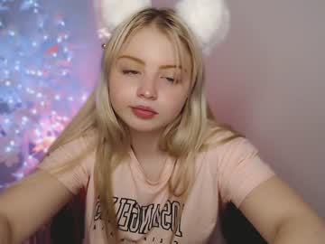 webcam girl shy_blondiee capture image #5180841