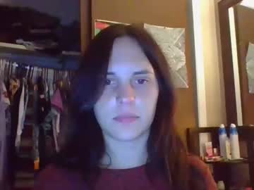 webcam girl roseyylips capture image #3805012