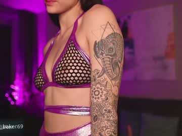 webcam girl gia_baker capture image #3011159