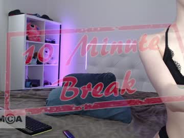 webcam couple mary_and_vadim capture image #2937757