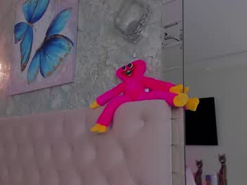 webcam girl sweety_rinushka_ capture image #5360129