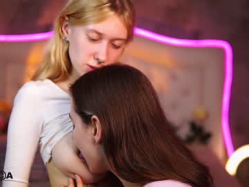 webcam girl julia_tina capture image #4539256