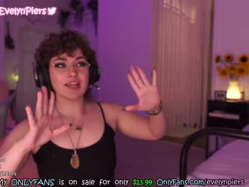 webcam girl evelynpiers capture image #3691417