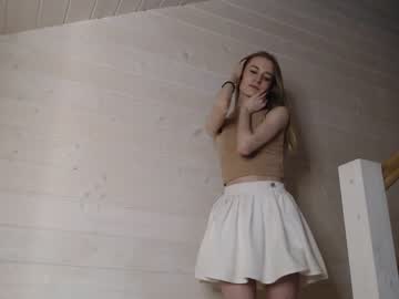 webcam girl princess__aurora capture image #5120428