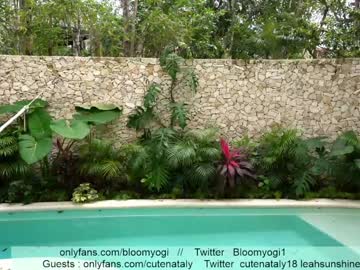 webcam girl bloomyogi capture image #1676941