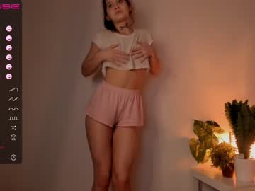 webcam girl melissaluck capture image #4194684