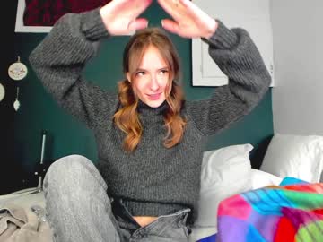 webcam girl innocentprovenguilty capture image #4676846
